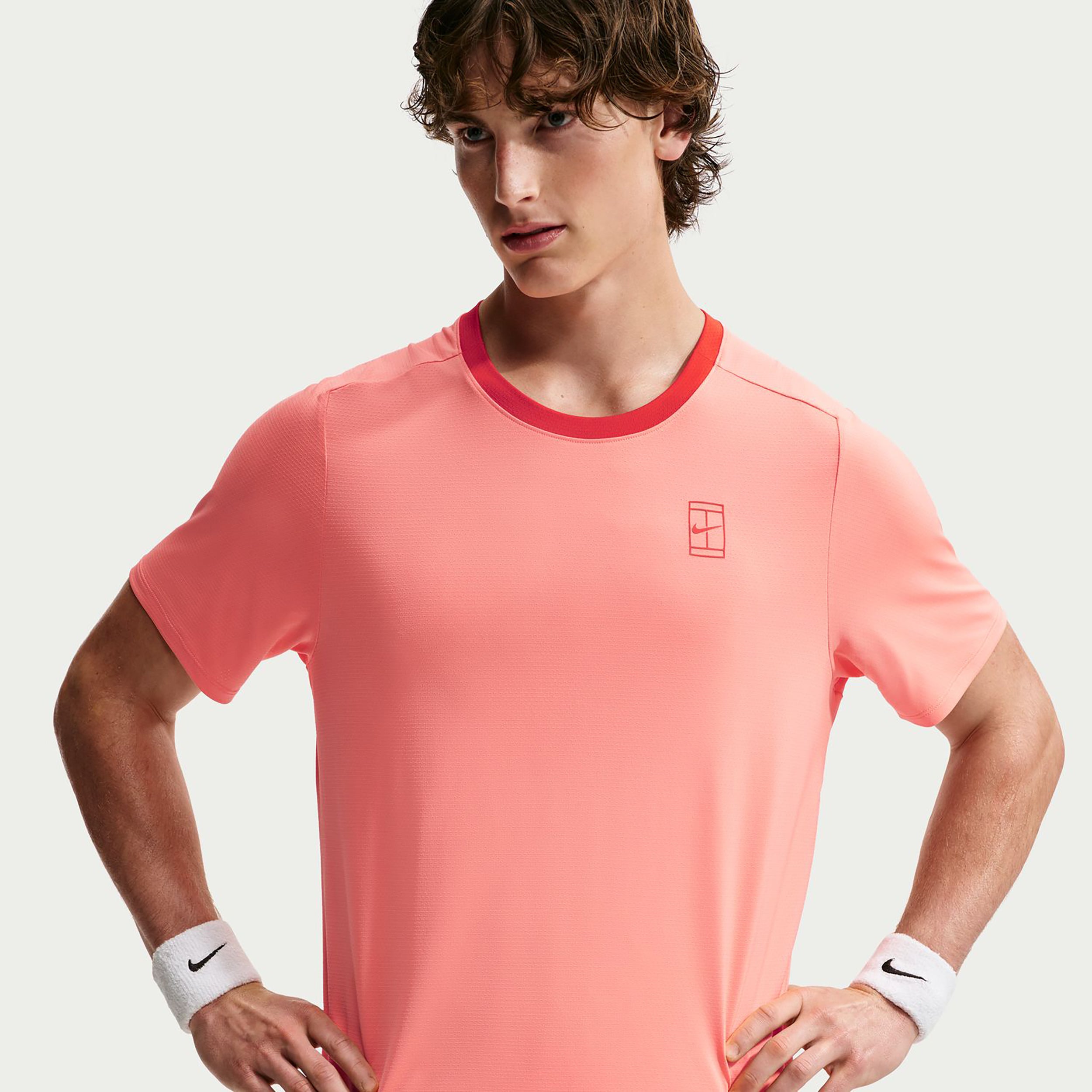 Nike Carlos Alcaraz Court Dri-FIT Advantage T-Shirt Herren - koralle